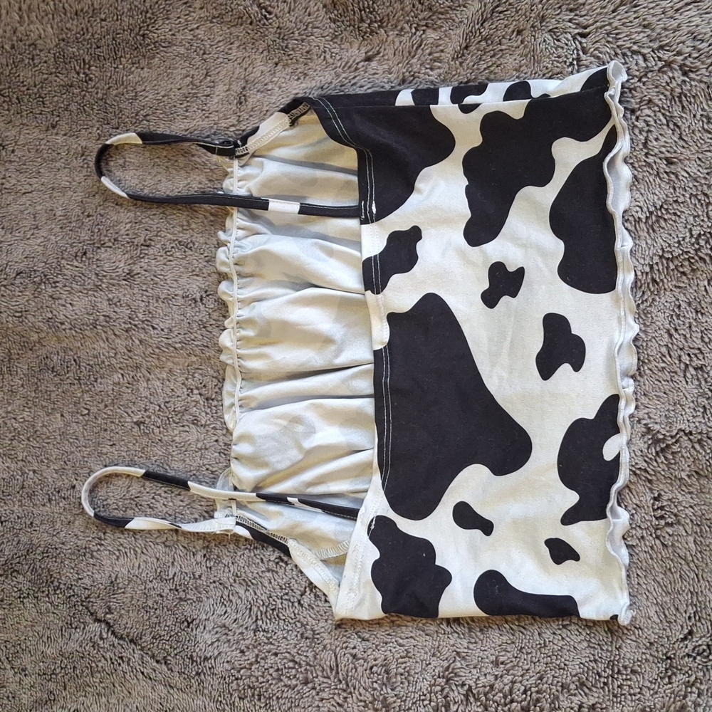 🐮 Comfy Black & White Cow Print Crop Top Womens M Juniors L - Picture 2 of 3